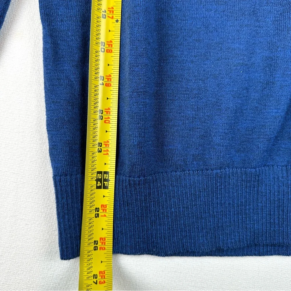 Banana Republic‎ Italian Merino Yarn by  Baruffa V-Neck Sweater Office
